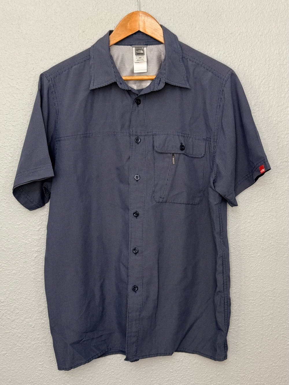 The North Face | Hypress Short Sleeve Trail Shirt | Micro Check Plaid | Medium